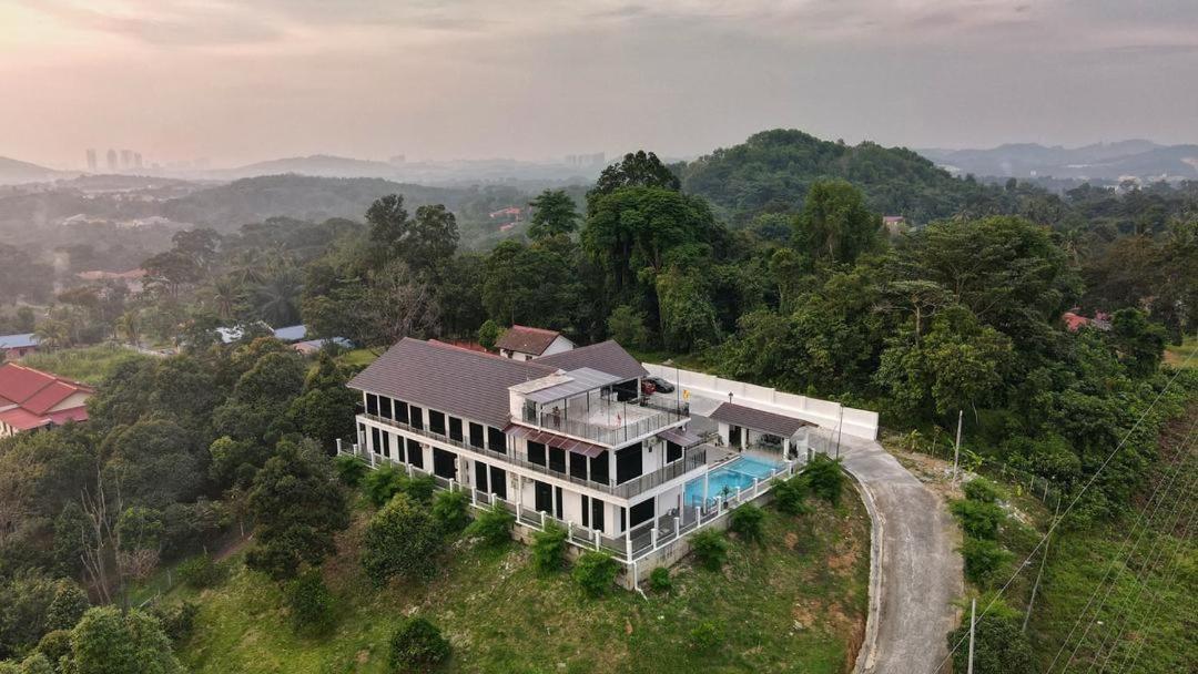 Jenderam Hill Villa Sepang Buitenkant foto